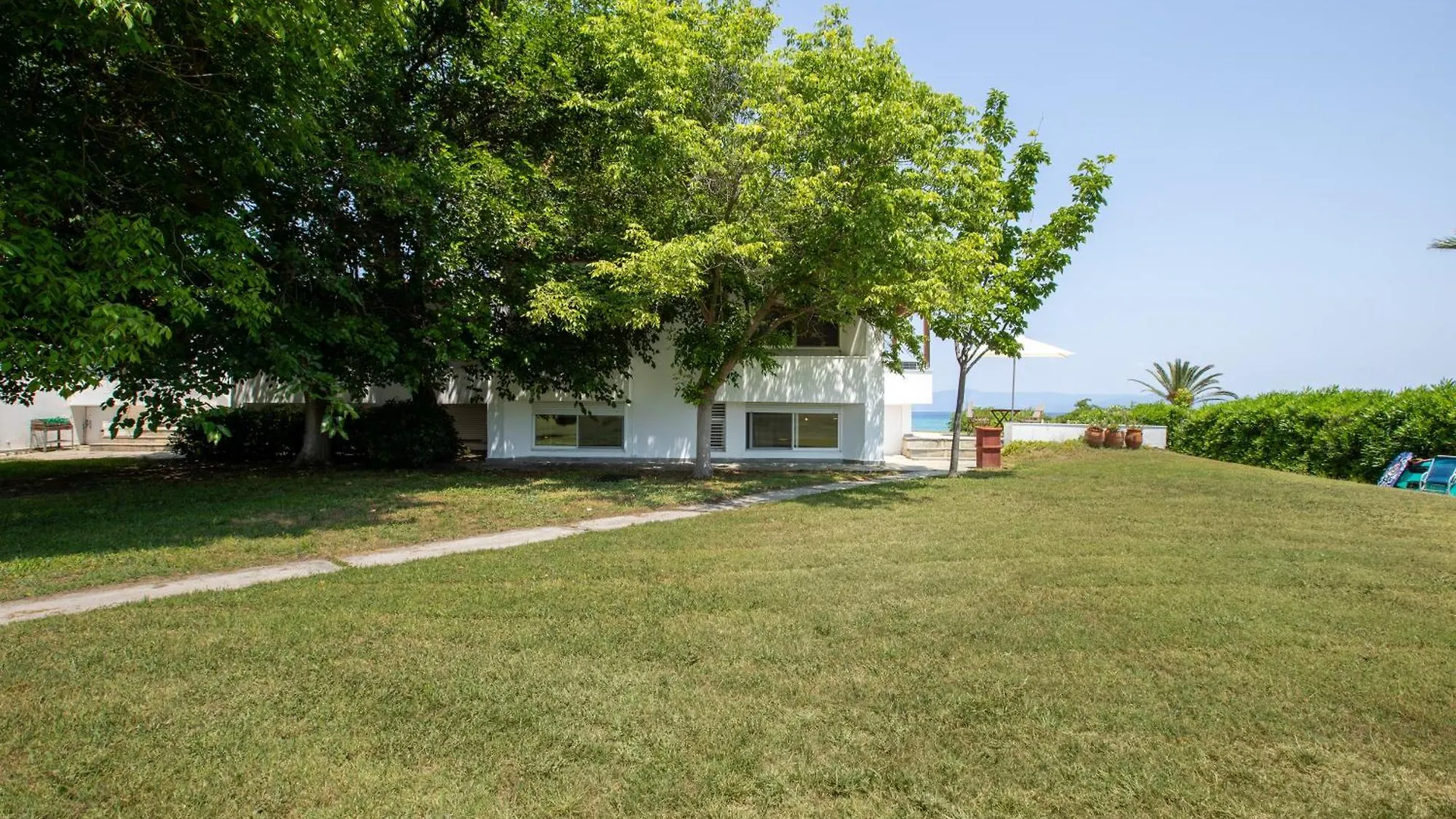 Villa Andromeda Beachfront Experience Pefkochori