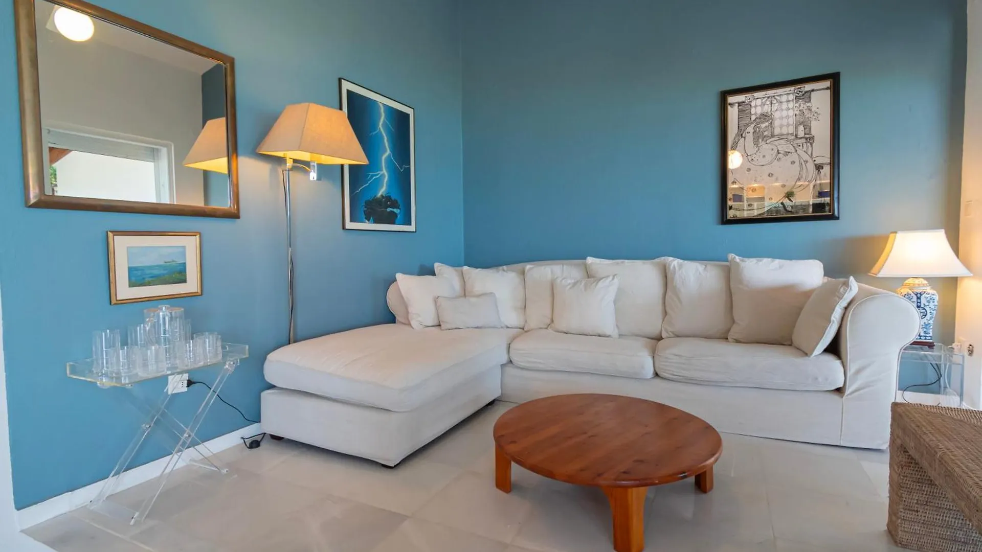 Andromeda Beachfront Experience פפקוהורי